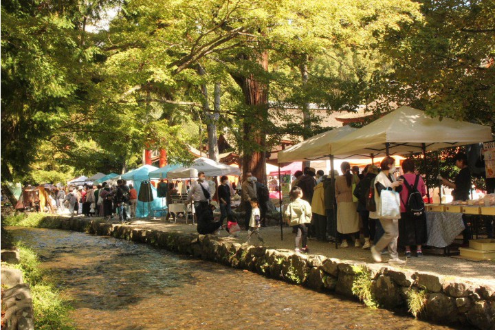 上賀茂手づくり市～緑と小川の手づくり市～