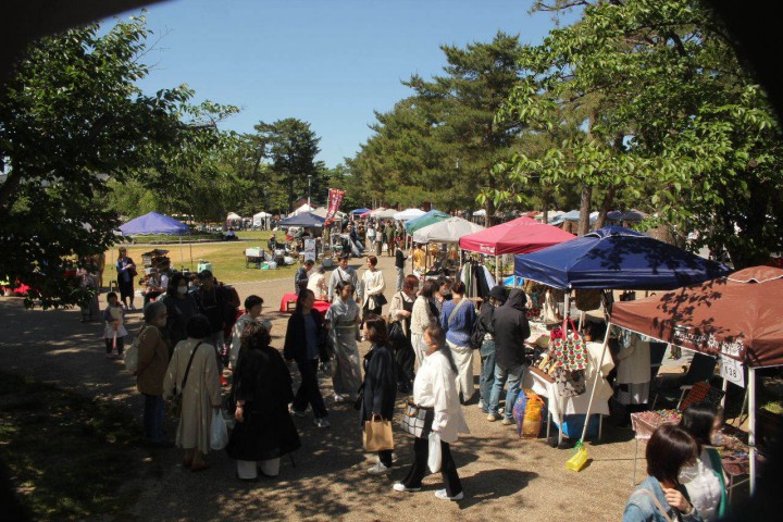 平安楽市（岡崎公園手づくり市）